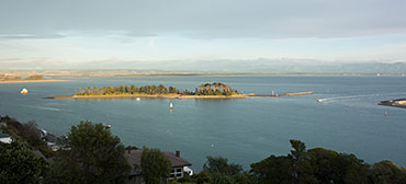 Nelson Bay with 'The Cut', Haulashore Island and Arrow Rock